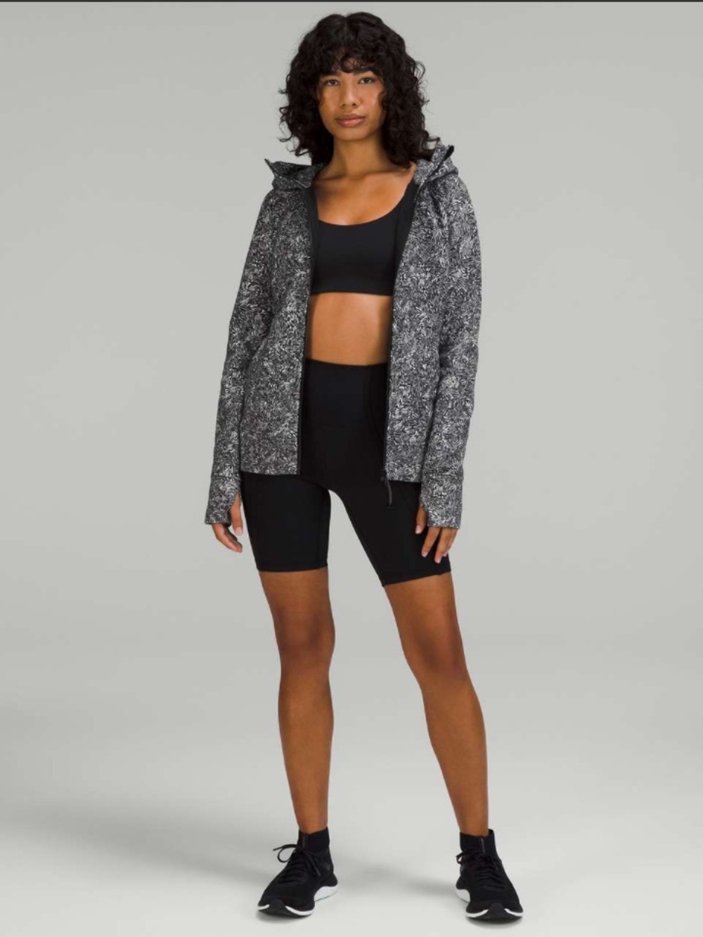 lululemon athletica Scuba Full-Zip Hoodie - Offbeat Alpine White Black - Picture 2 of 8